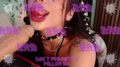 holly online show from January 2025 06:24:02 PM