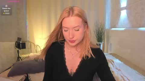Emma online show from March 2026 08:19:01 AM
