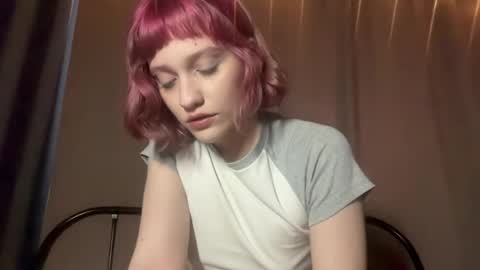 Snapshot of hollyyypoly chatting on May 2026 12:34:01 PM hollyyypoly online show from May 2026 12:34:01 PM