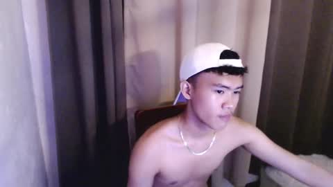 Snapshot of holy_fucker21 chatting on October 2025 03:49:02 AM Jayjay online show from October 2025 03:49:02 AM