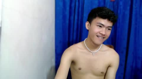 Snapshot of holy_fucker21 chatting on October 2025 09:46:02 AM Jayjay online show from October 2025 09:46:02 AM