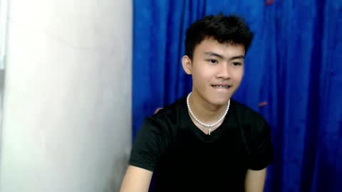 Snapshot of holy_fucker21 chatting on October 2025 10:39:02 AM Jayjay online show from October 2025 10:39:02 AM