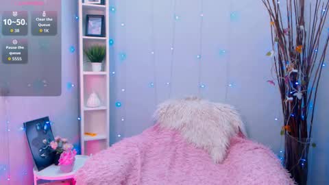 Holy girl online show from November 2025 02:56:02 AM