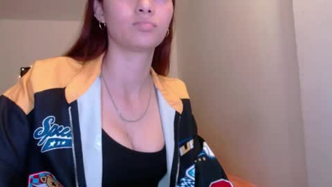Juli online show from May 2026 03:11:02 AM