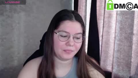 Snapshot of holy_michela chatting on February 2026 05:48:02 AM Welcome guys Pleasure to see you all here My name is MichaelaTip menu is active Private is open online show from February 2026 05:48:02 AM