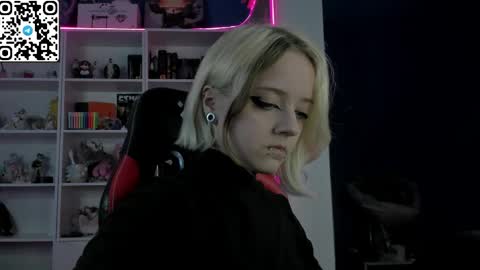 holy_mistresss online show from May 2026 07:58:01 AM