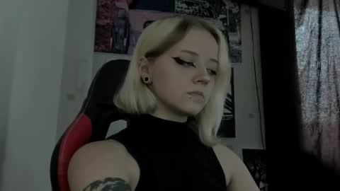 holy_mistresss online show from July 2026 07:27:02 AM