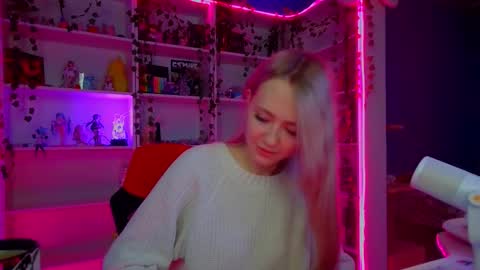 Snapshot of holy_rumi chatting on October 2025 11:40:01 AM Rumi online show from October 2025 11:40:01 AM