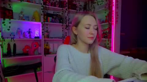 Snapshot of holy_rumi chatting on October 2025 12:17:01 PM Rumi online show from October 2025 12:17:01 PM