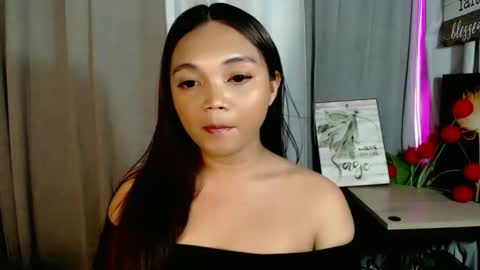 Bella online show from May 2026 10:27:01 PM