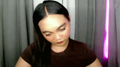 Bella online show from June 2026 10:10:01 PM