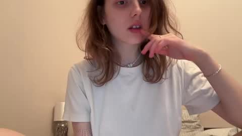 Snapshot of holydori chatting on April 2026 10:54:02 PM dori not holy get my tg channel with link from description under last photo online show from April 2026 10:54:02 PM