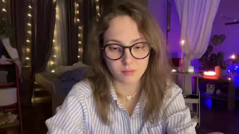 Snapshot of holydori chatting on May 2026 10:04:02 PM dori not holy get my tg channel with link from description under last photo online show from May 2026 10:04:02 PM
