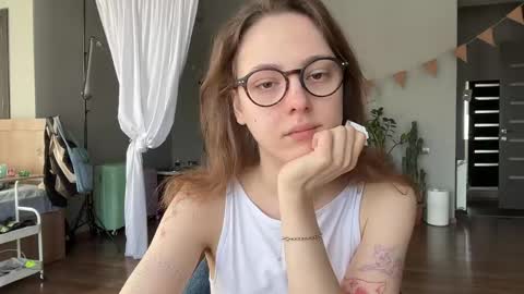 Snapshot of holydori chatting on May 2026 12:00:02 PM dori not holy get my tg channel with link from description under last photo online show from May 2026 12:00:02 PM