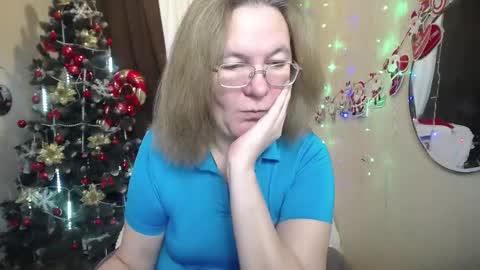 Snapshot of holymilfa chatting on December 2024 07:28:02 AM holymilfa online show from December 2024 07:28:02 AM