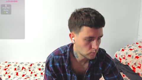 Snapshot of honestandrew chatting on December 2024 06:20:02 AM Andrew online show from December 2024 06:20:02 AM