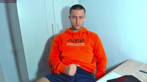 Snapshot of honestandrew chatting on January 2025 03:11:01 PM Andrew online show from January 2025 03:11:01 PM