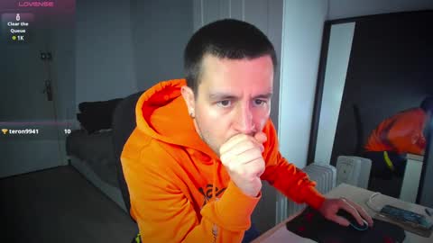 Snapshot of honestandrew chatting on February 2025 10:35:01 AM Andrew online show from February 2025 10:35:01 AM