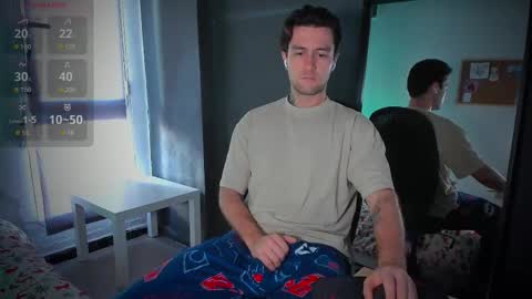 Snapshot of honestandrew chatting on October 2025 08:29:02 AM Andrew online show from October 2025 08:29:02 AM