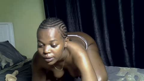 Honey-Belle online show from July 2026 05:23:02 AM