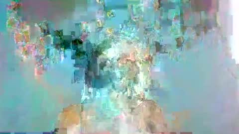 Queen online show from October 2025 03:18:01 AM