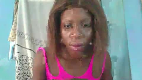 Queen online show from April 2026 02:36:01 PM