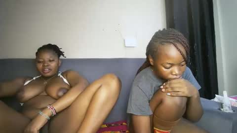 Snapshot of honey_drop1 chatting on February 2026 08:02:02 AM honey drop online show from February 2026 08:02:02 AM