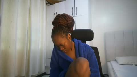 honey drop online show from April 2026 07:28:02 AM