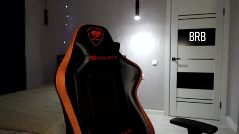 Snapshot of honey_furry chatting on January 2025 11:55:01 PM Wolfy online show from January 2025 11:55:01 PM