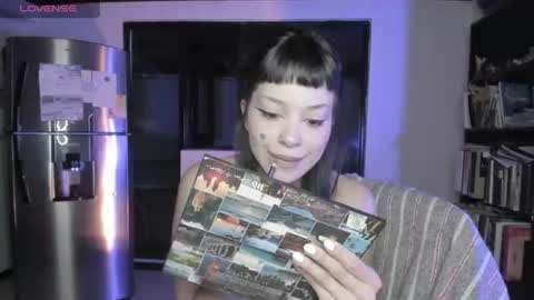 Snapshot of honey_hoe chatting on July 2026 01:24:02 AM Lau online show from July 2026 01:24:02 AM