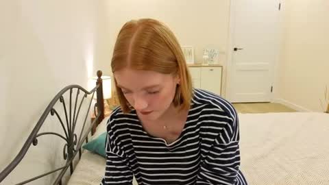 honey_l online show from July 2026 03:04:01 AM