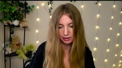 Lily online show from July 2026 10:21:02 AM