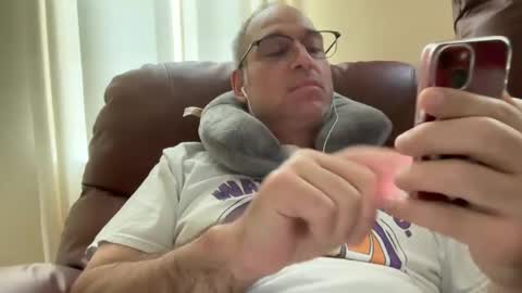 honey_man14 online show from October 2025 03:23:02 PM