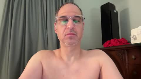 honey_man14 online show from April 2026 02:03:02 PM