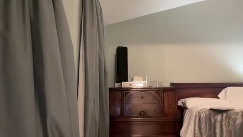 honey_man14 online show from April 2026 04:33:02 PM