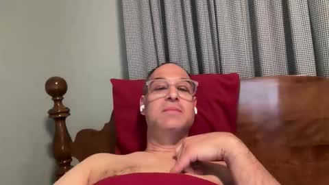 honey_man14 online show from May 2026 02:51:02 AM