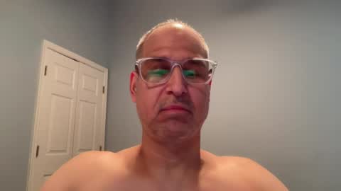 honey_man14 online show from July 2026 03:47:02 PM