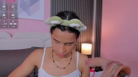 Snapshot of honey_sofii_ chatting on October 2025 11:39:01 AM honey_sofii_ online show from October 2025 11:39:01 AM