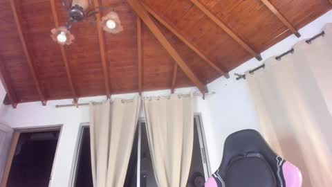 Isabella  online show from September 2025 12:43:01 AM