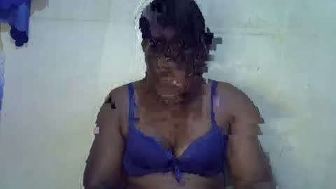 Snapshot of honey_sunshiny chatting on February 2026 04:38:02 PM honey_sunshiny online show from February 2026 04:38:02 PM