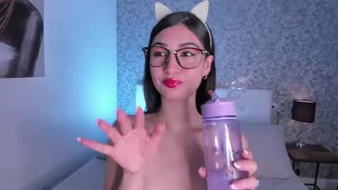 honey_sweet777 online show from June 2026 07:45:02 PM