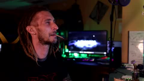 Snapshot of honeyand_thebear chatting on February 2026 03:25:01 AM Honey and Bear online show from February 2026 03:25:01 AM