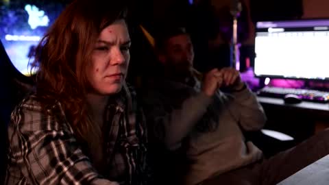 Snapshot of honeyand_thebear chatting on March 2026 03:52:02 AM Honey and Bear online show from March 2026 03:52:02 AM