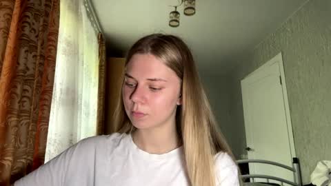 Klara online show from June 2026 10:06:02 AM