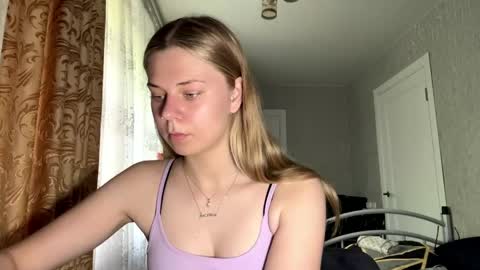 Klara online show from June 2026 10:03:01 AM