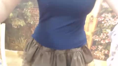 honeybaby2k online show from October 2025 12:48:02 PM