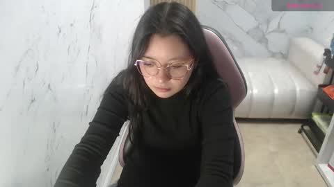 honeydoll_tf online show from May 2026 01:07:01 PM