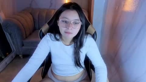 honeydoll_tf online show from June 2026 12:52:02 PM