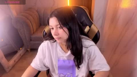 honeydoll_tf online show from June 2026 01:01:02 PM