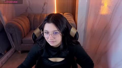 honeydoll_tf online show from July 2026 01:02:01 PM